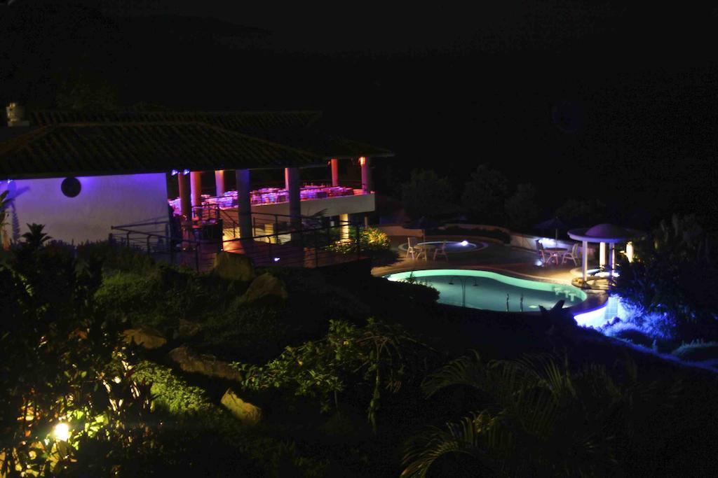 Hotel Sierra De La Cruz Valle de San Jose Bagian luar foto